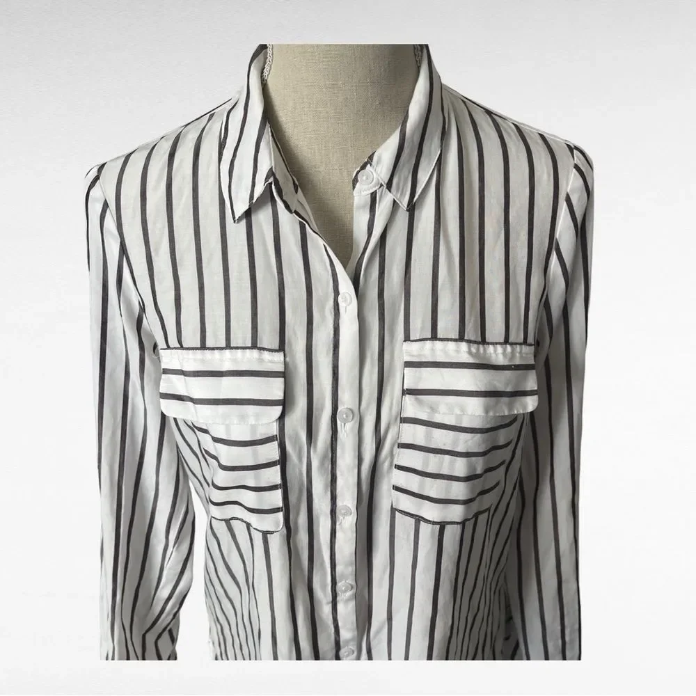 Express Button Down The City Shirt/Blouse Size Small